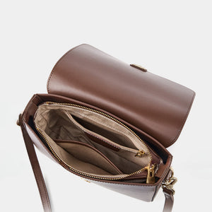 Brown Leather Shoulder Bag for Women–Minimalist Elegant & Practical