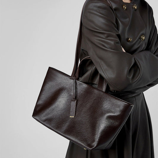 Brown Shoulder Bag for Women – Elegant Modern & Vintage-Inspired Tote
