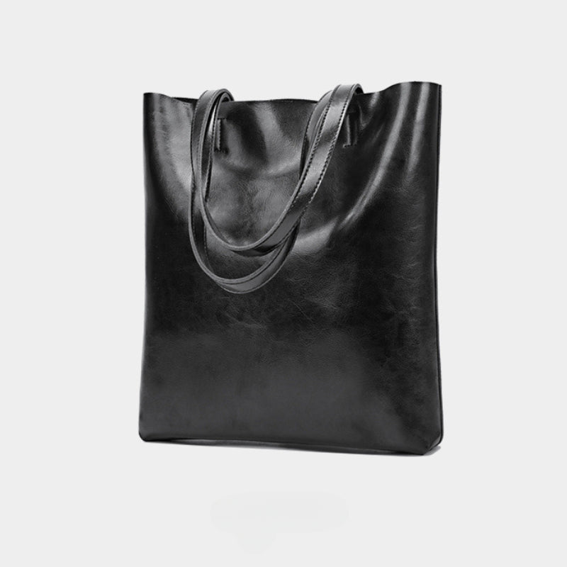 Leather Shoulder Bag for Women – Elegant Practical & Timeless Tote