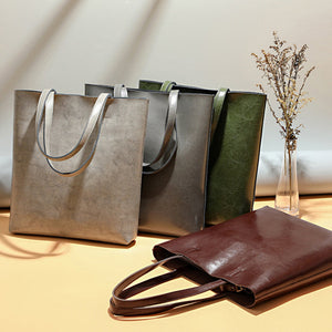 Leather Shoulder Bag for Women – Elegant Practical & Timeless Tote