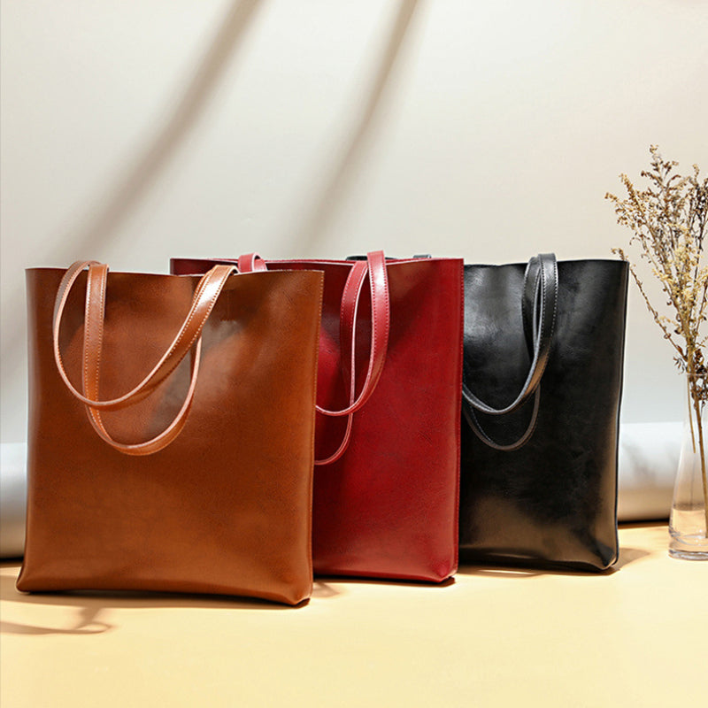 Leather Shoulder Bag for Women – Elegant Practical & Timeless Tote