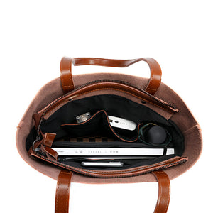 Leather Shoulder Bag for Women – Elegant Practical & Timeless Tote