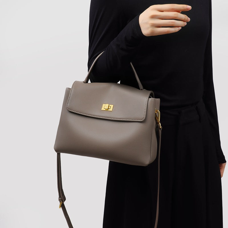 Medium Leather Shoulder Bag for Women – Elegant Gray & Minimalist
